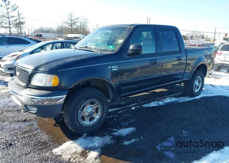2001 Ford F-150 King Ranch Edition/Lariat/Xlt from USA, damaged, VIN 1FTRW08W71KB17532